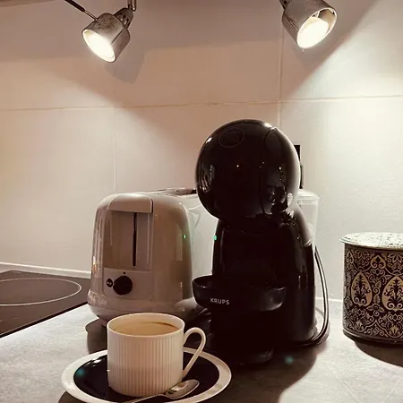 Piscine-parc-tennis Cannes