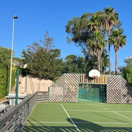 Piscine-parc-tennis * Cannes